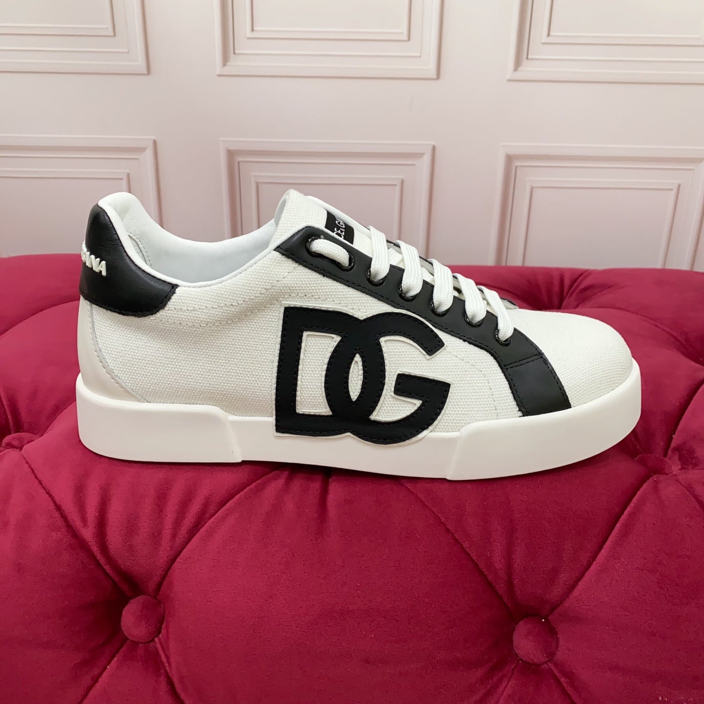 DC 25 Portofino Sneakers Black White Cowhide 354915