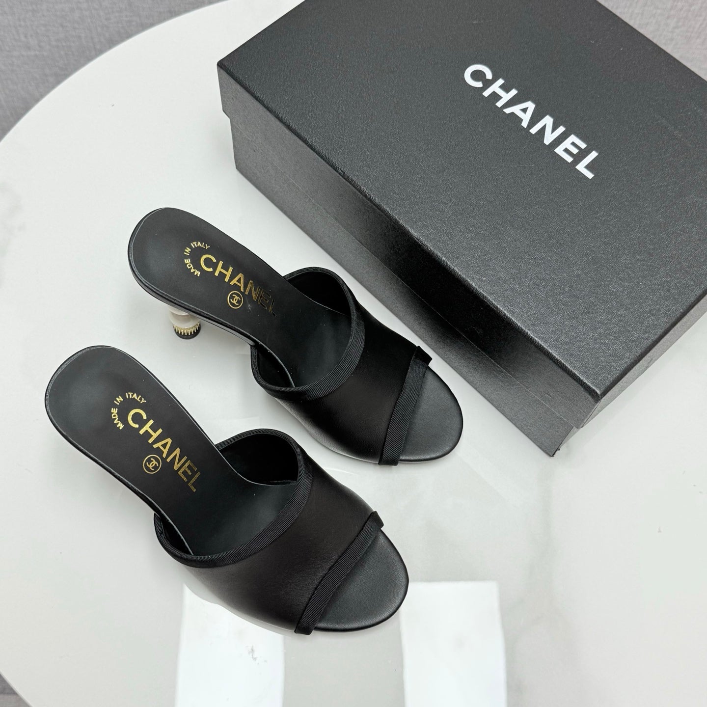 CC 25 High Heel Slippers 85mn Black Sheepskin 368792