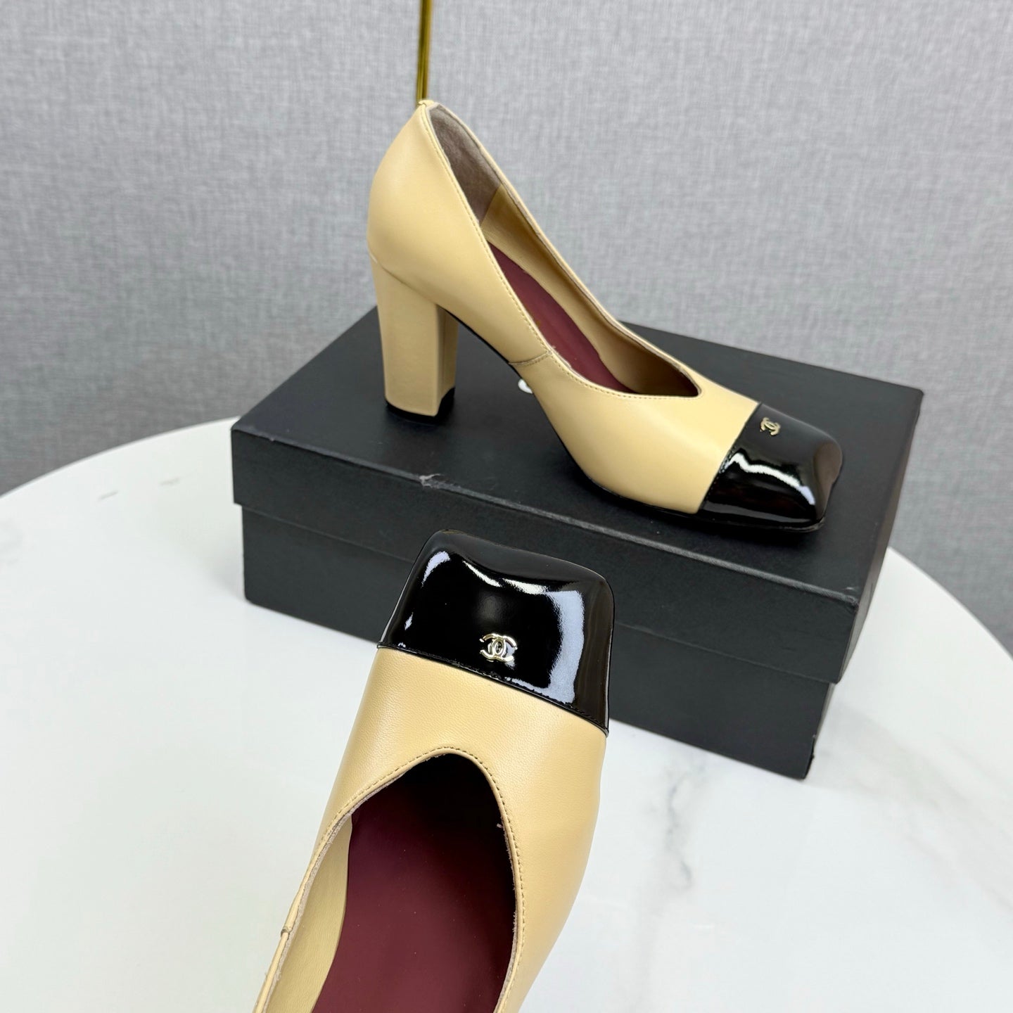 CC Square Toe Slingback Black Beige Sheepskin Patent Leather 541129