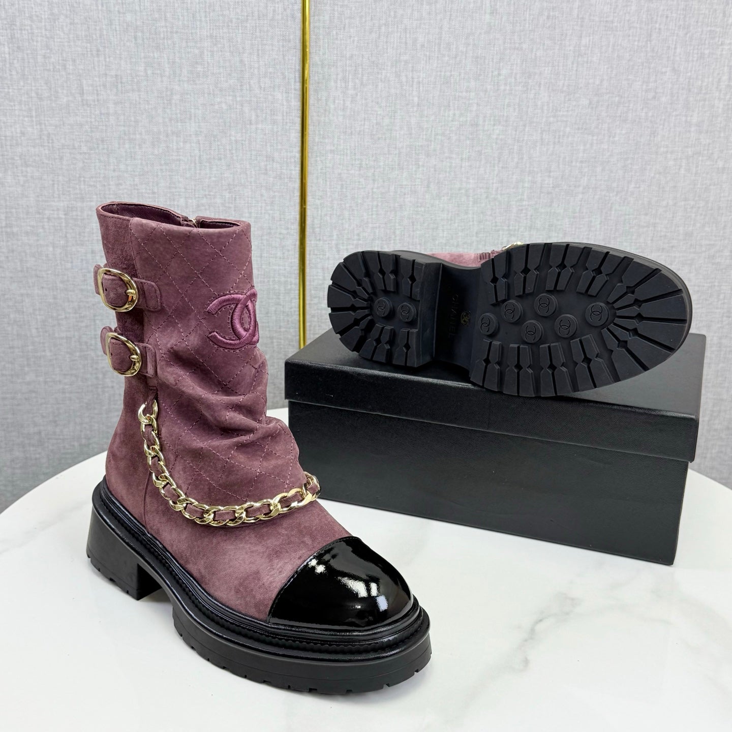 CC 25B AW Ankle Boots Old Rose Black Quited Suede Patent Leather 541068 GHW
