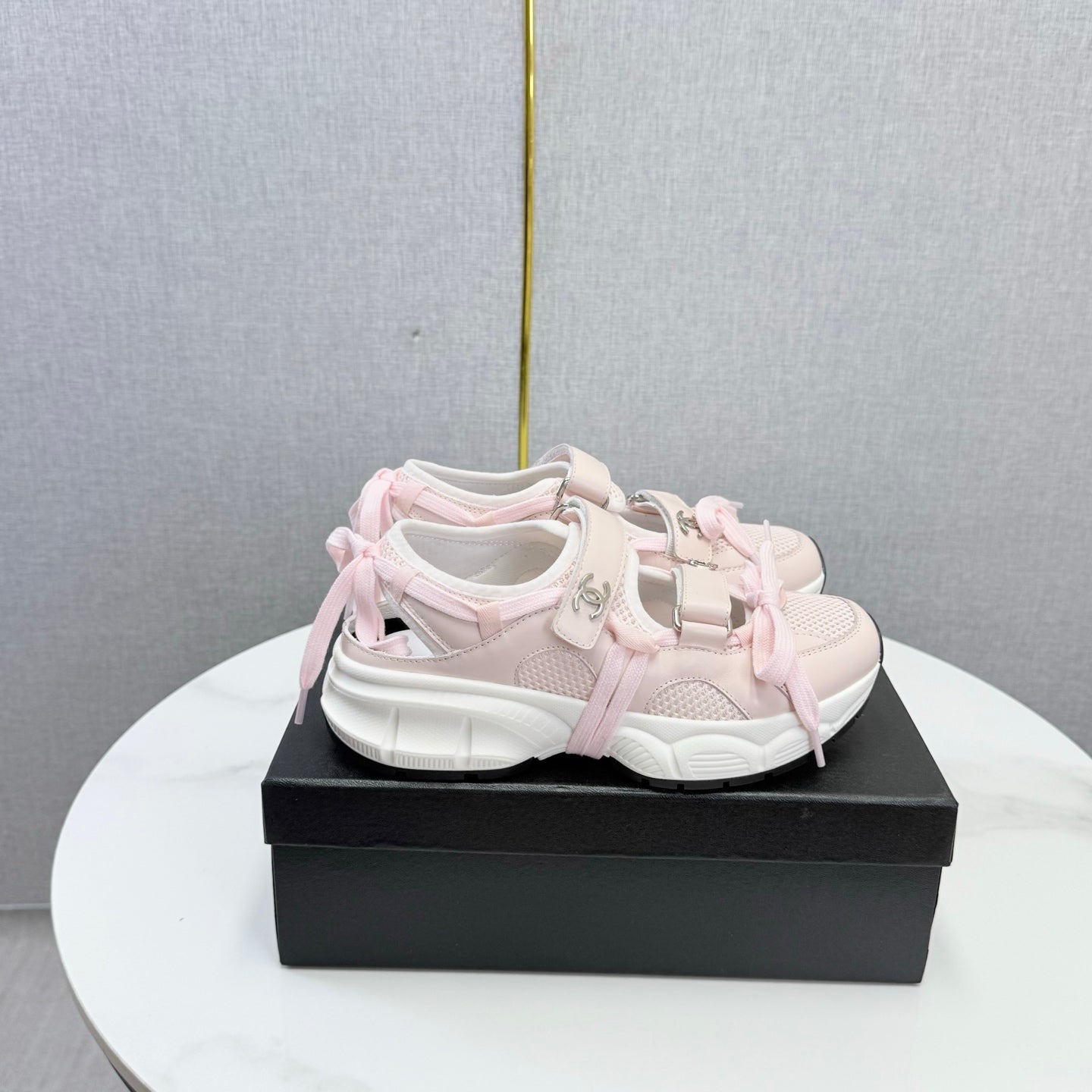 CC 26s Casual Sneakers White Light Pink Mesh Leather 865836