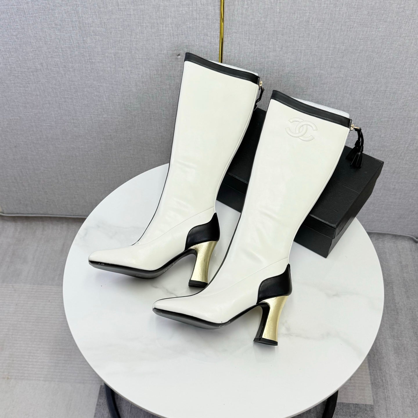CC 26s Knee-High Boots Black White Sheepskin 904484