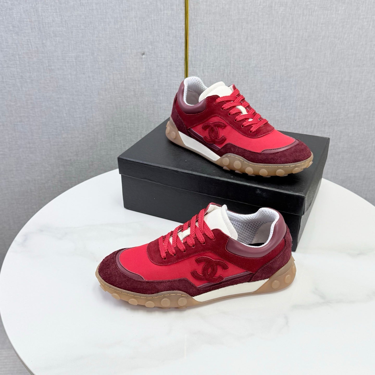CC 26s Casual Sneakers Burgundy Suede Calfskin 972884