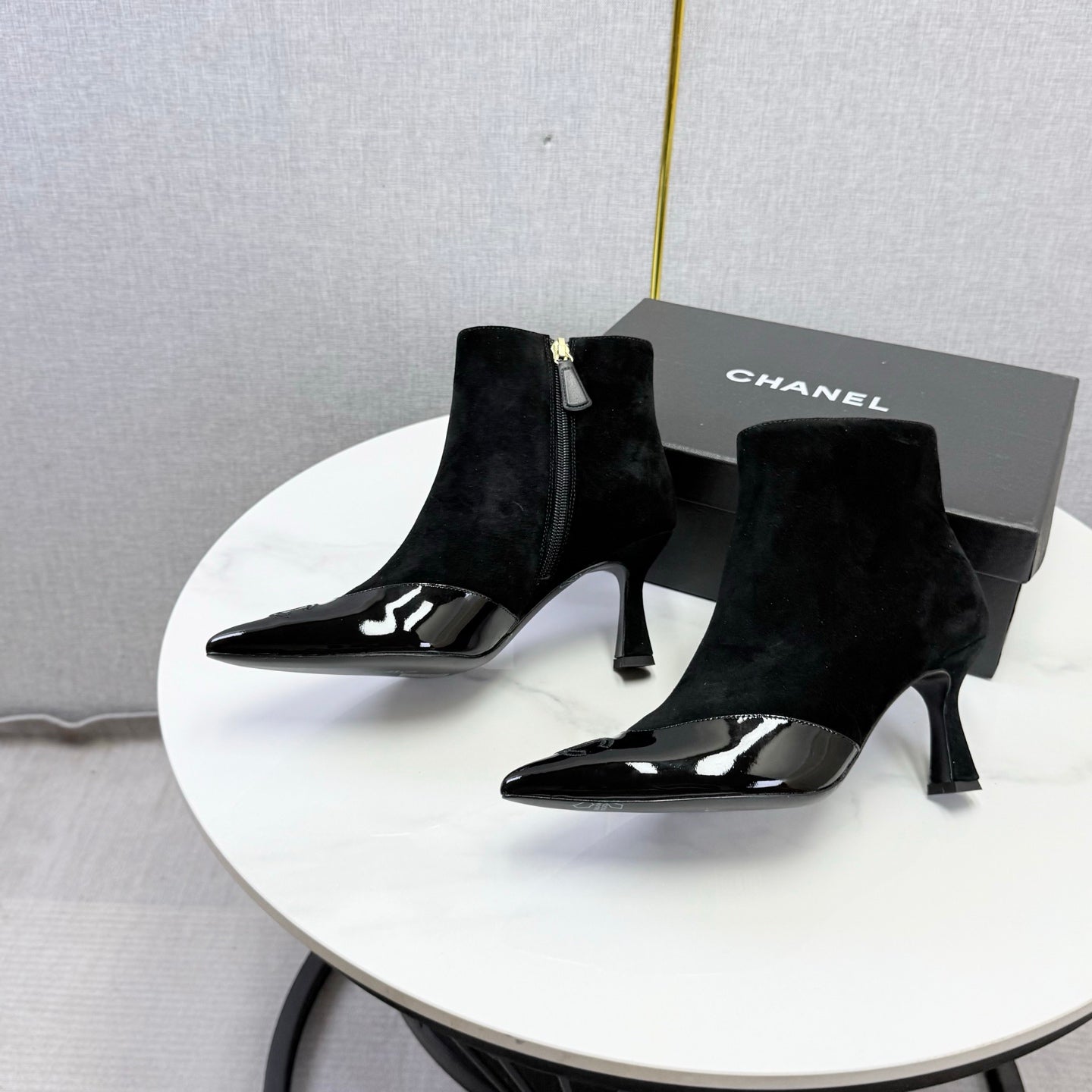 CC 26s Pointed-Toe Stiletto Ankle Boots Black Suede 972792