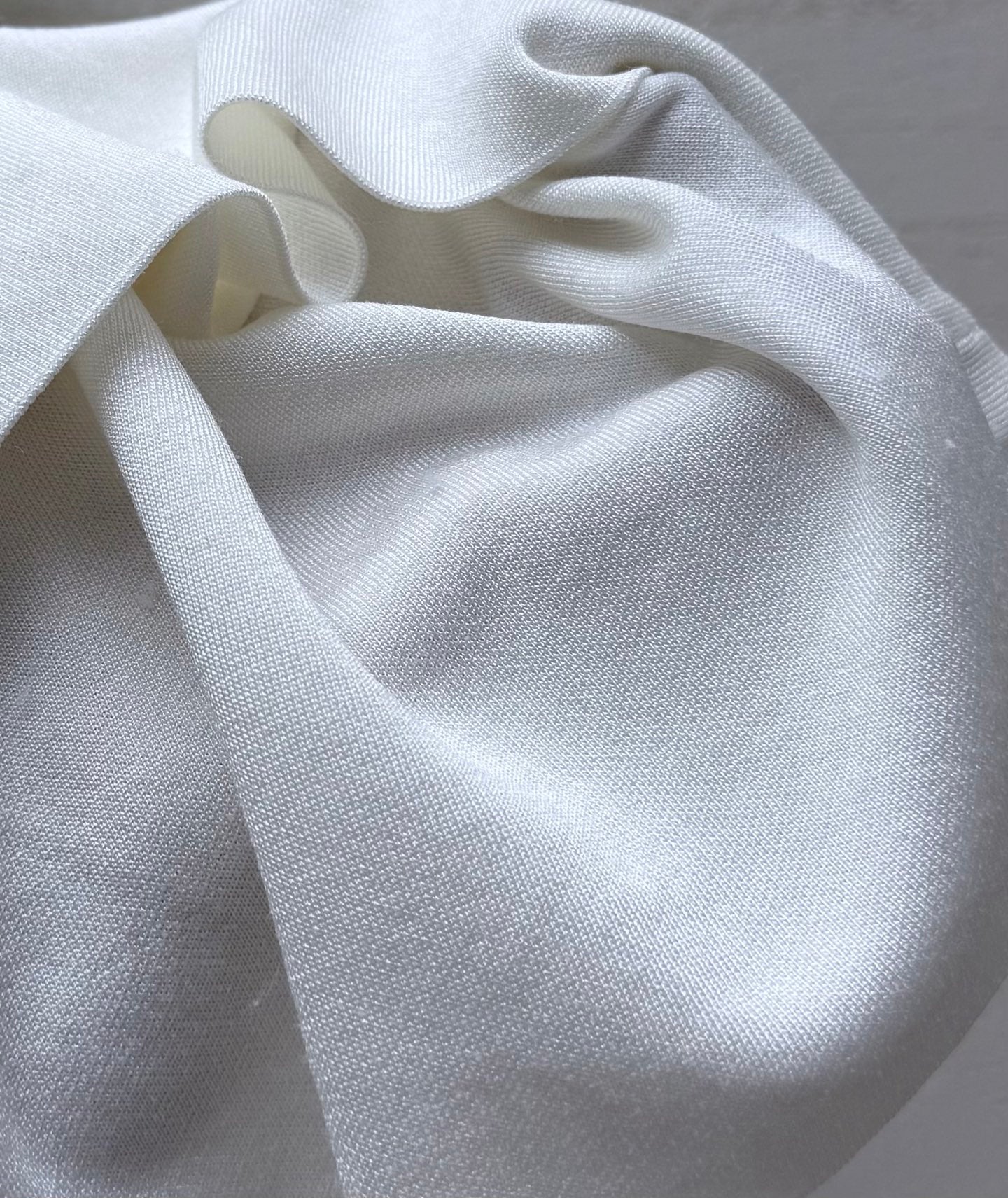 CC 26s Vest White Silk 398070