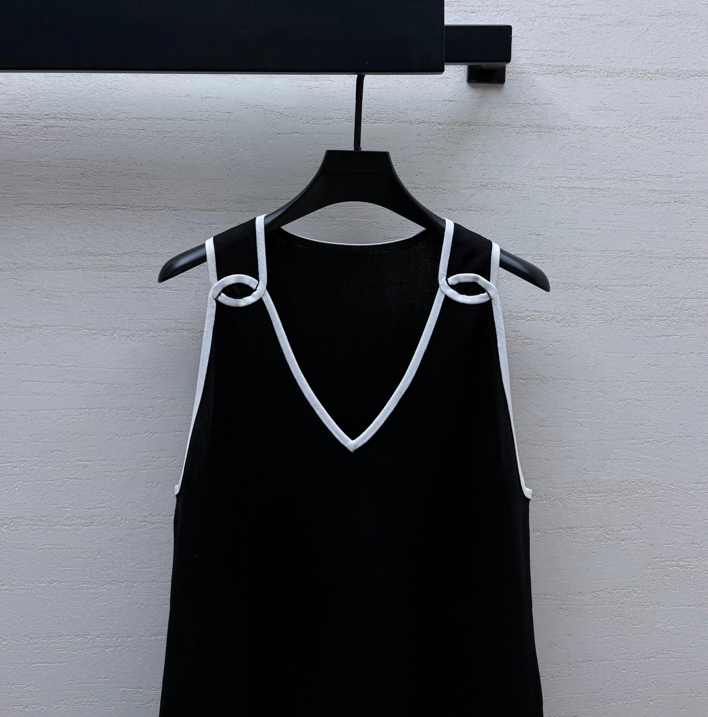 CC 26s Vest Black Silk 398071