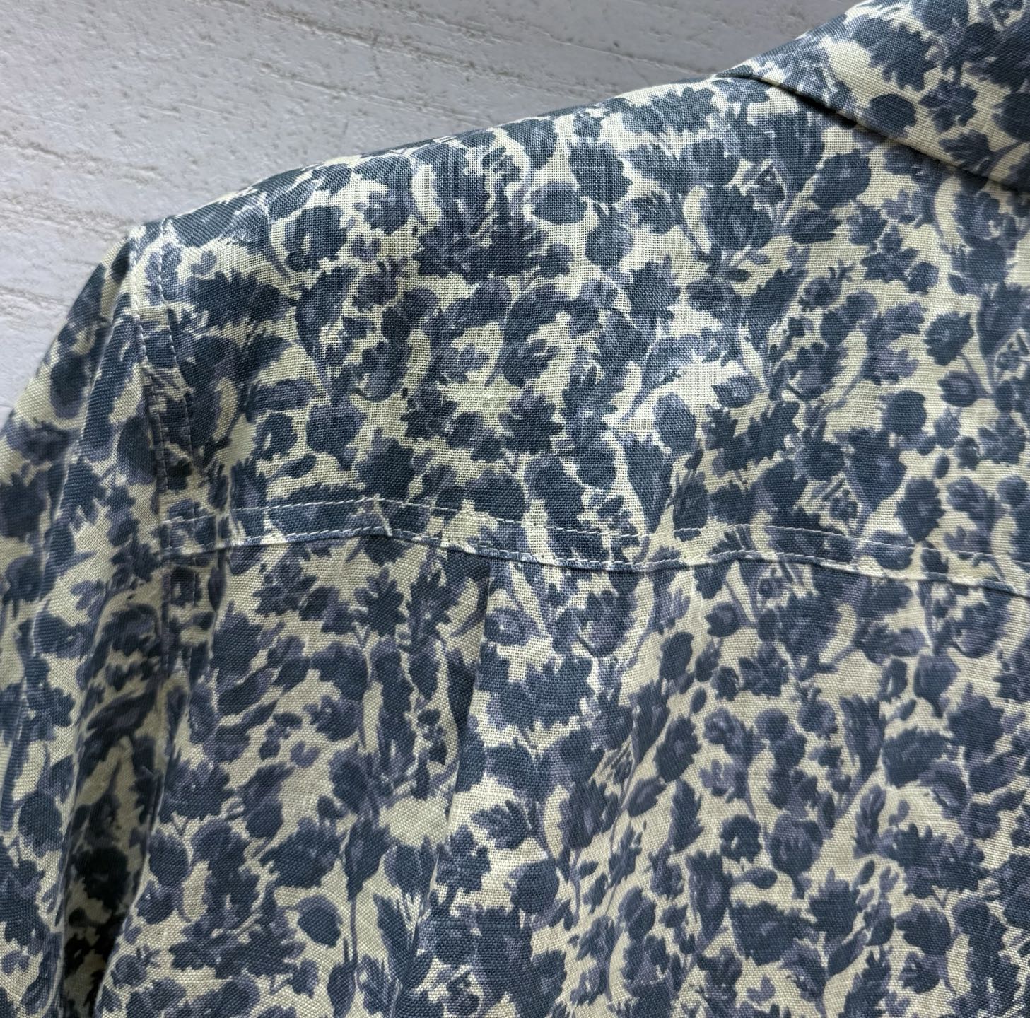 LP 26s Short-Sleeved Shirt Butter/Avio Linen 398048
