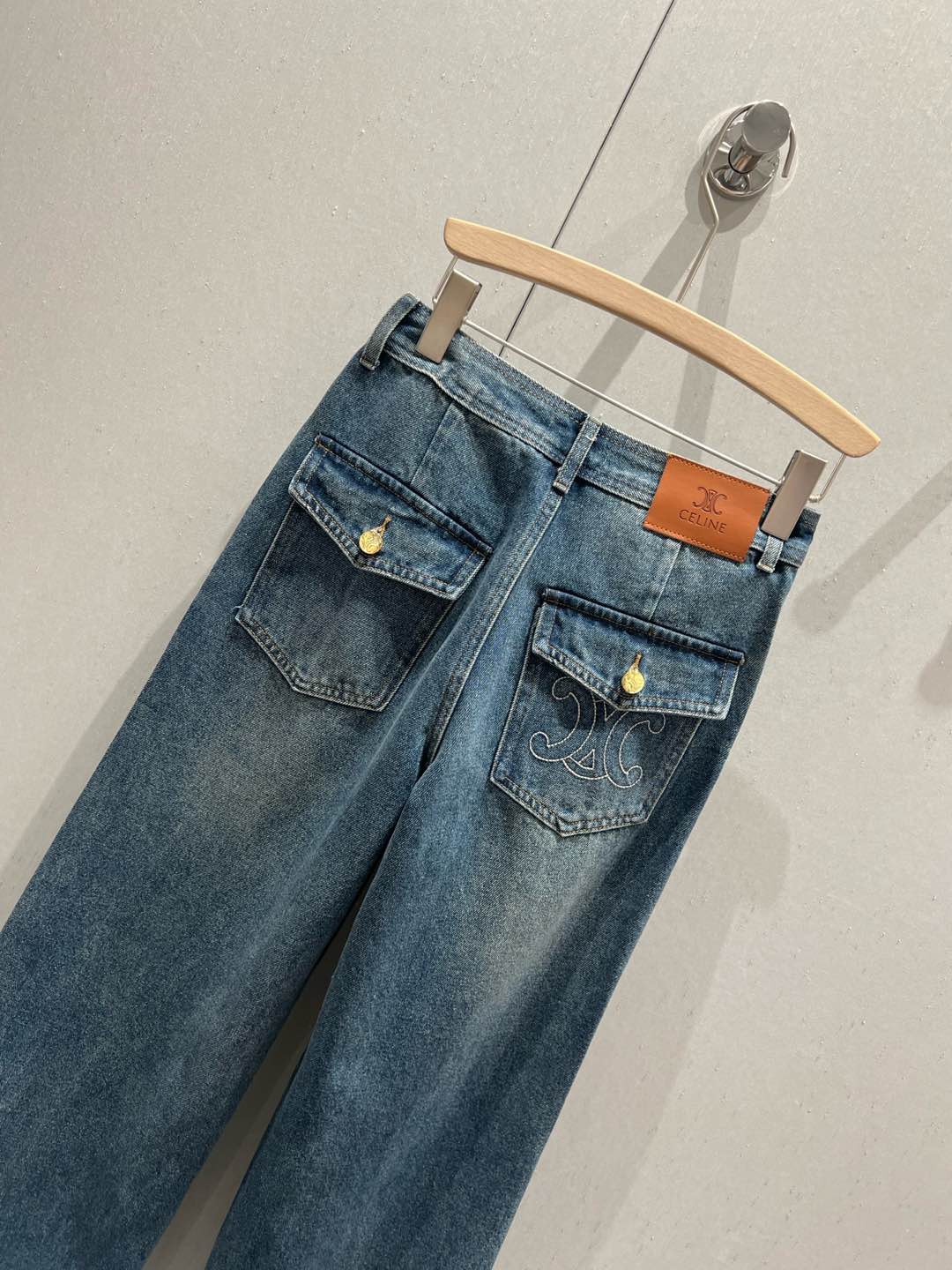 Celine Back Pocket Embroidery Cover Straight Jeans Blue Cotton 209716