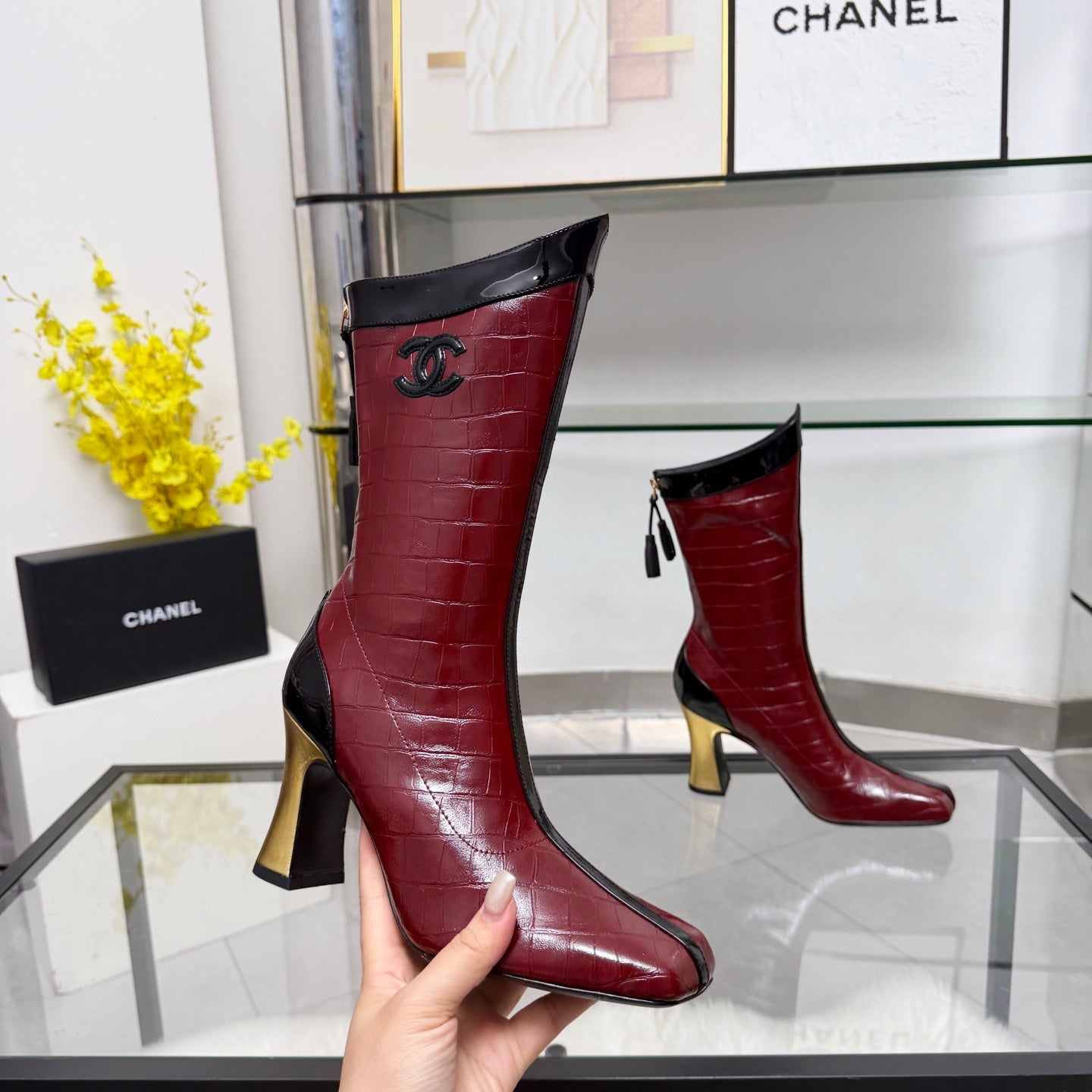 CC 26 FW Ankle Boots 8.5cm Burgundy Crocodile-Embossed Leather 919939