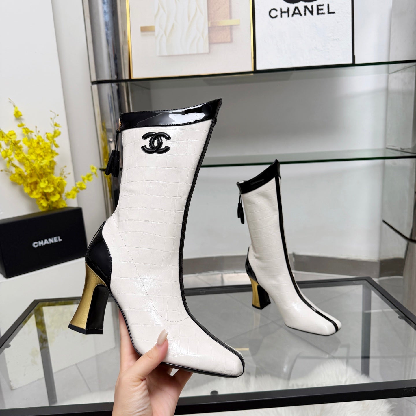 CC 26 FW Ankle Boots 8.5cm Black White Sheepskin 919940