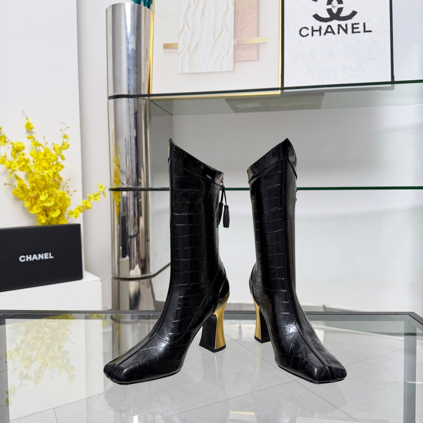 CC 26 FW Ankle Boots 8.5cm Black Crocodile-Embossed Leather 919941