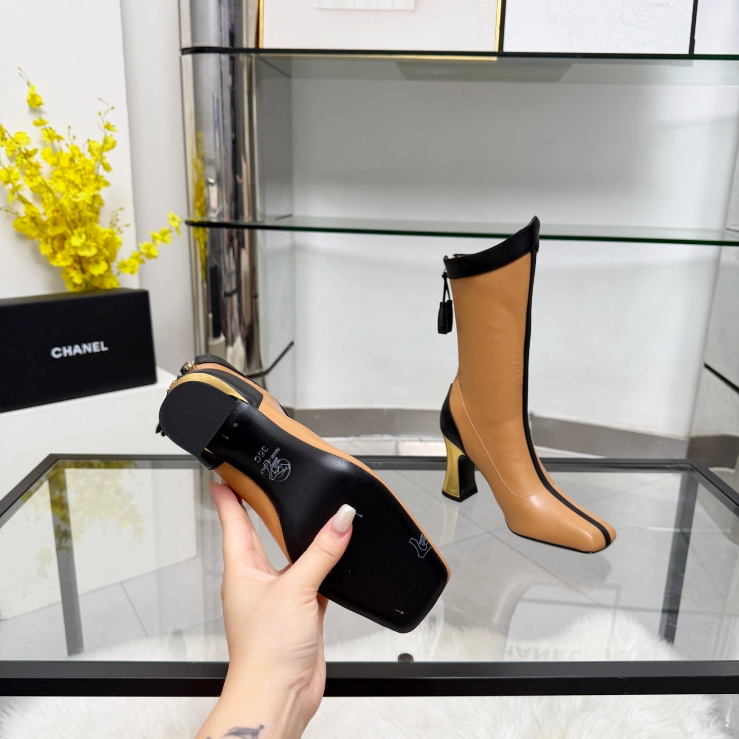 CC 26 FW Ankle Boots 8.5cm Black Brown Sheepskin 919943