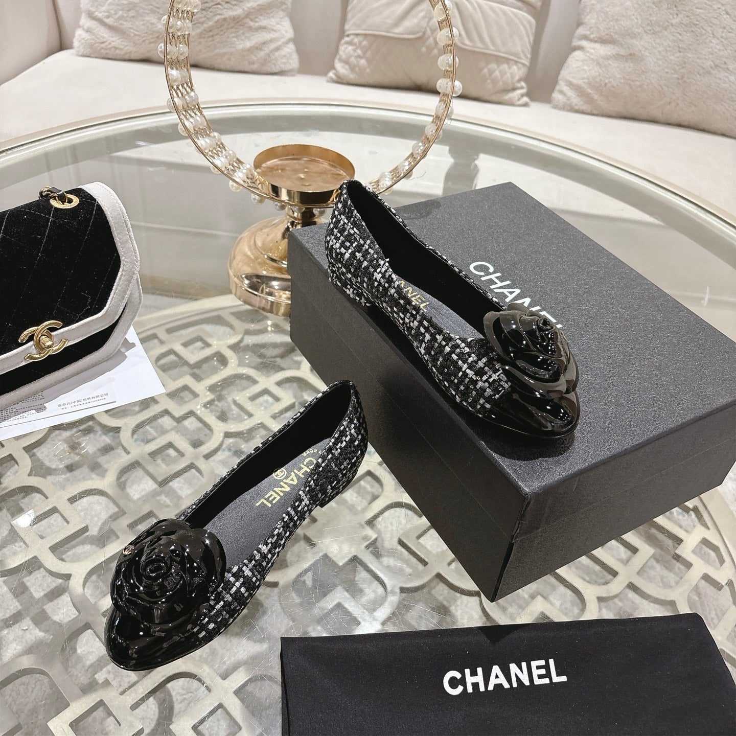 CC 26s Camellia Ballet Flat Black Leather Tweed 736499