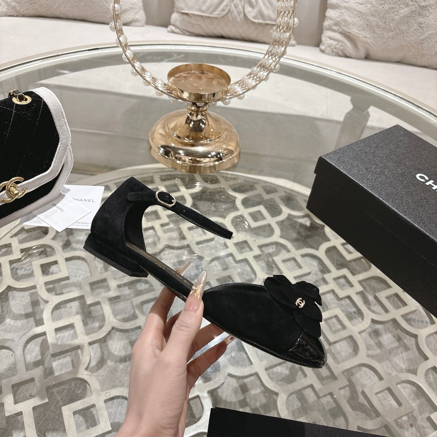 CC 26s Camellia Hollow Sandals Black Suede 736528