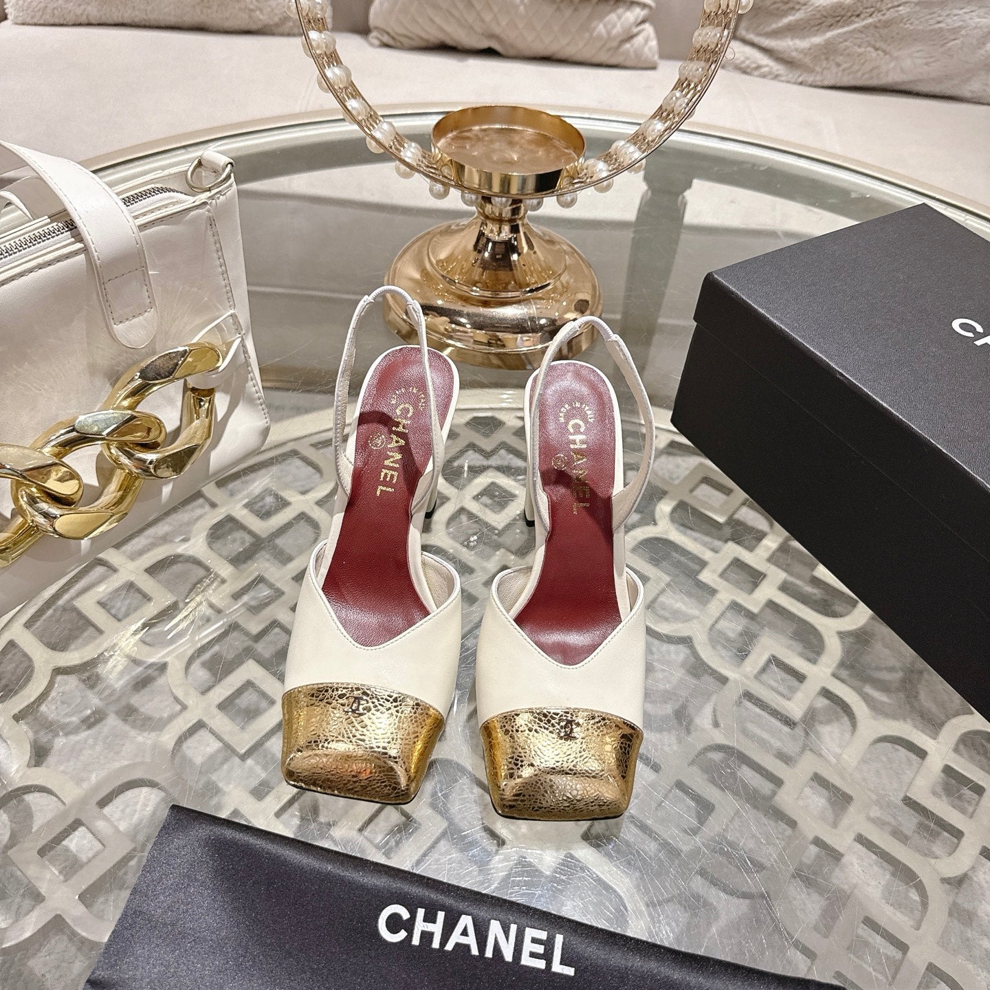 CC 26s Square-Toe High-Heeled Slingbacks 9cm White Gold Leather 736112