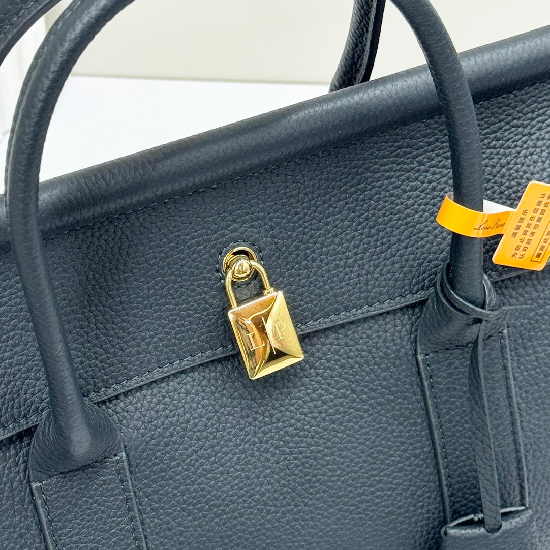 LP Loom L25 Navy Blue Calfskin 231838