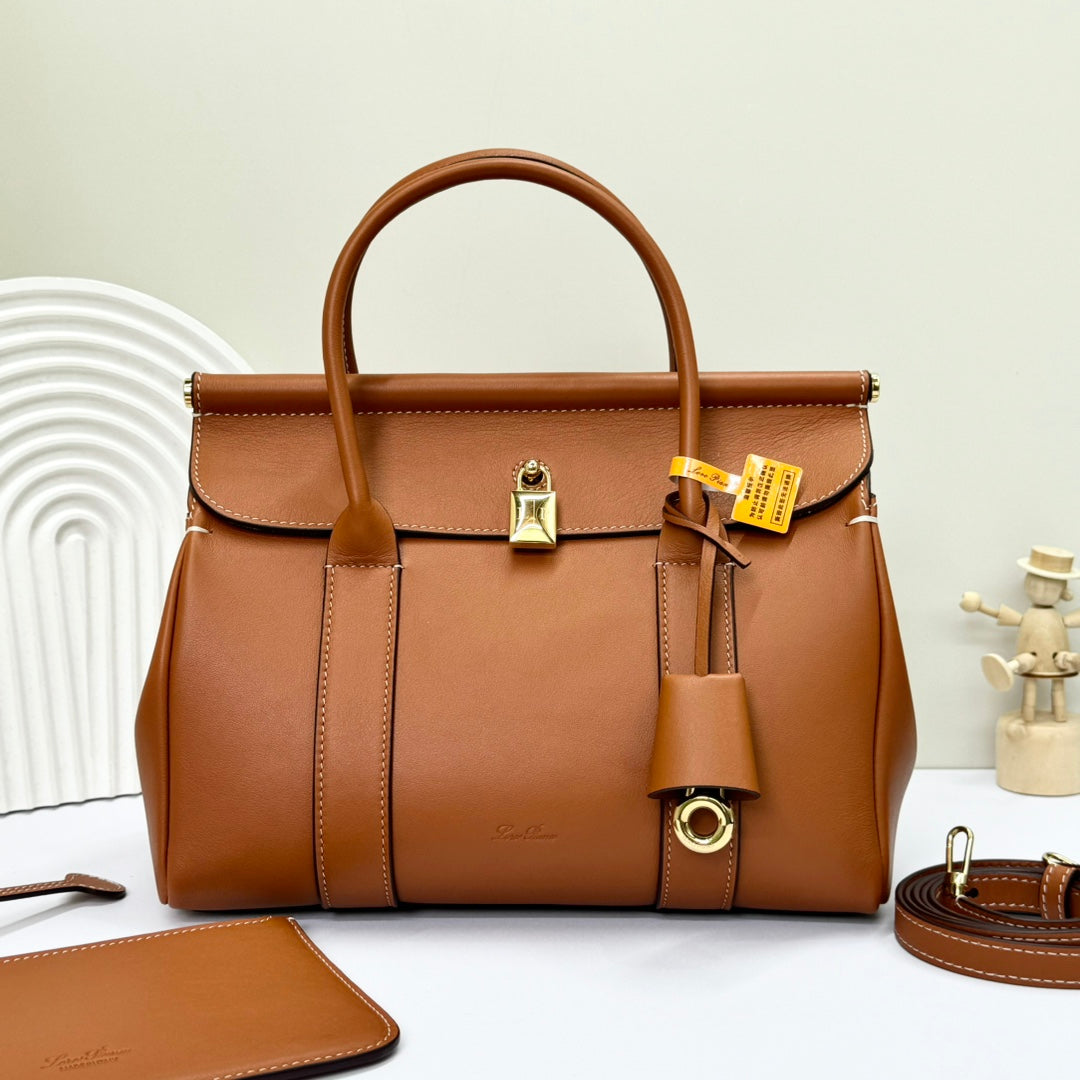 LP Loom L25 Tan Brown Calfskin 231847