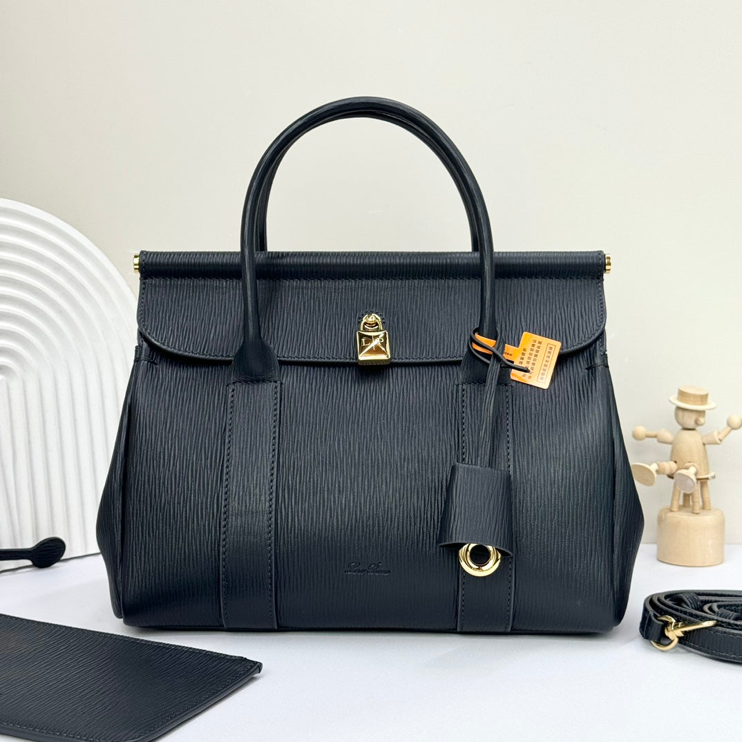 LP Loom L25 Black Ripple Leather 231932