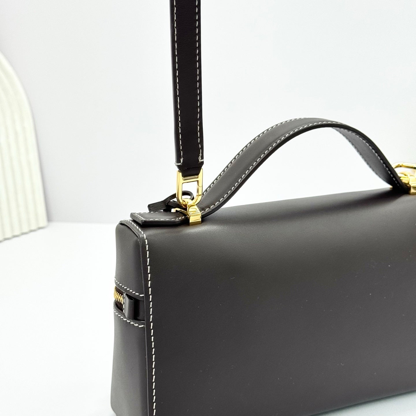 LP Extra Pouch L23 Coffee Smooth Calfskin 282134