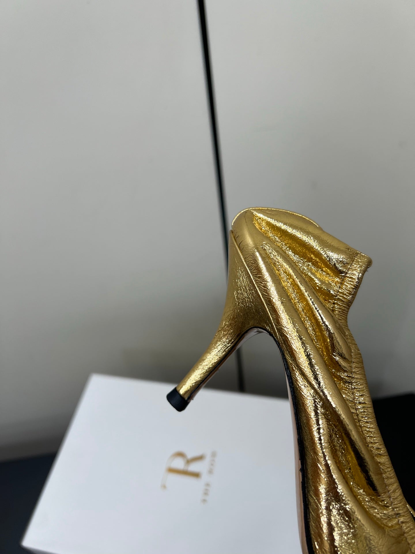 The Row Ava Gathered Pumps 65mm Gold Metallic Calfskin 340012