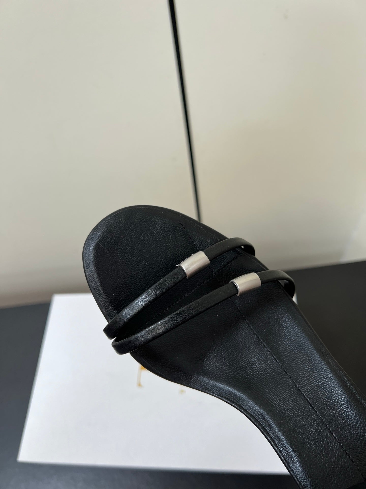 The Row 25 Open-toe One-strap Sandals 6.5cm Black Cowhide 340020