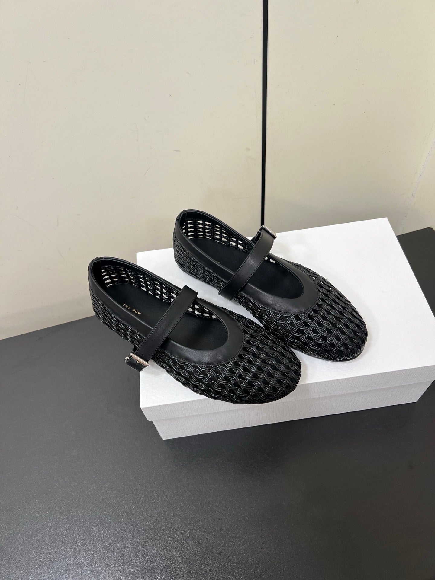The Row 25ss Mary Jane Flat Black Mesh Cowhide 340043