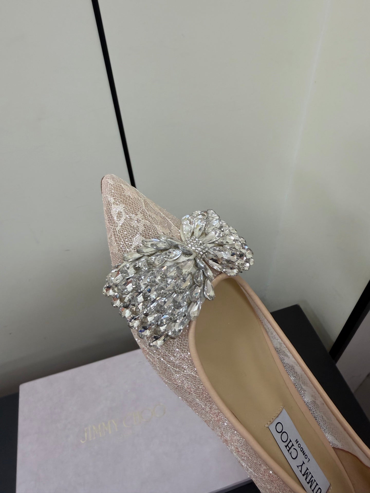 JC Pointed Toe Shoes Rhinestone Bow Single Pink Mesh 618820