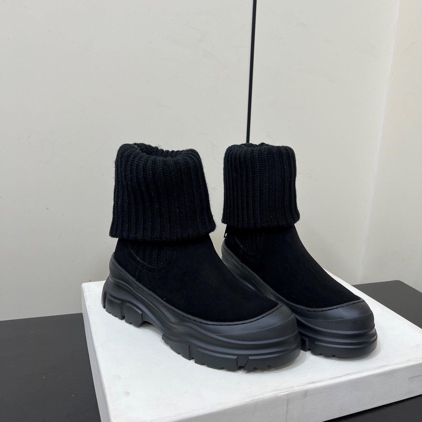 Brunello Cucinelli Ankle Boots Black Knitted Suede