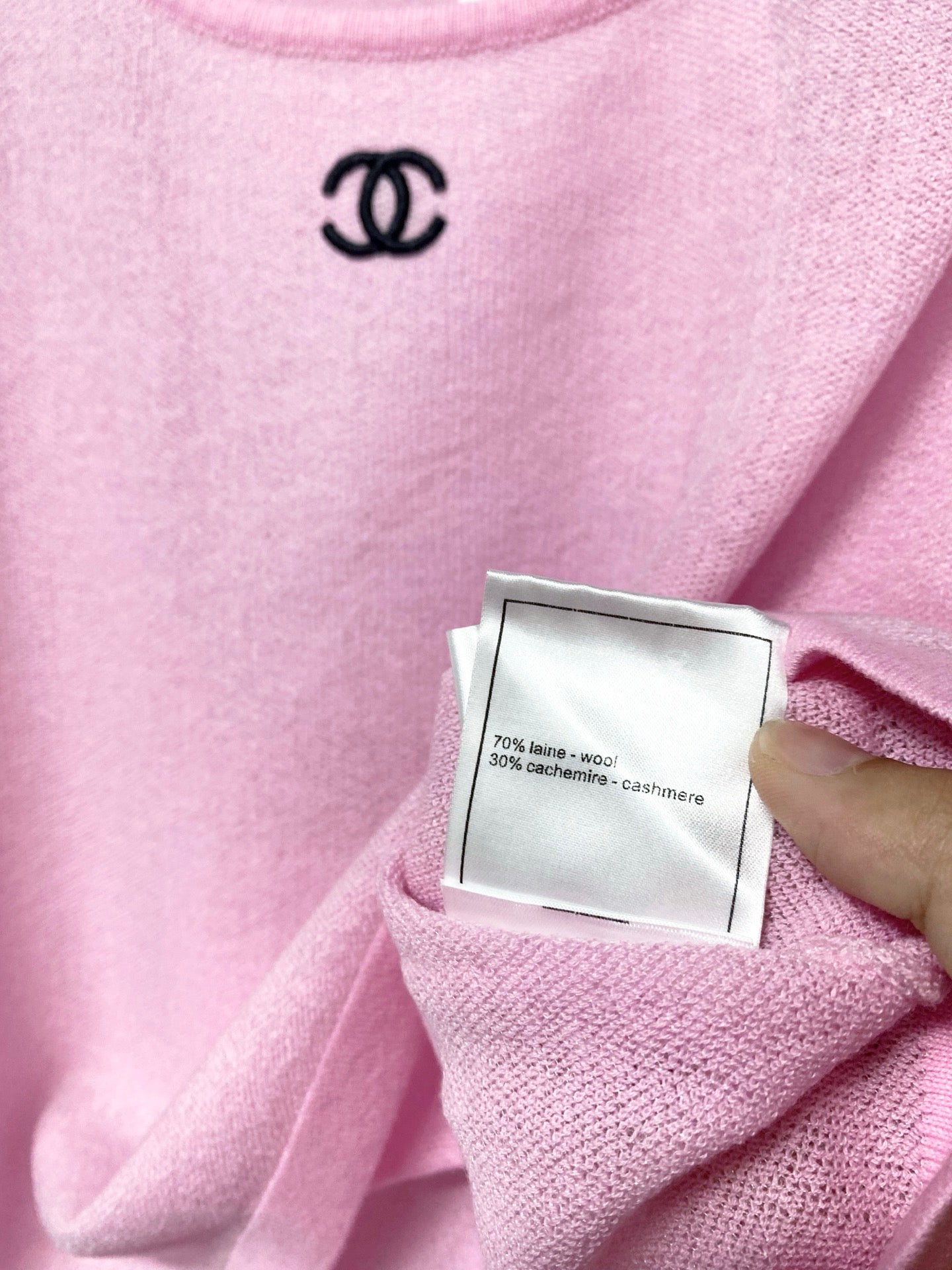 Chanel 26s Cropped Short-Sleeved Knit Top Style 1223