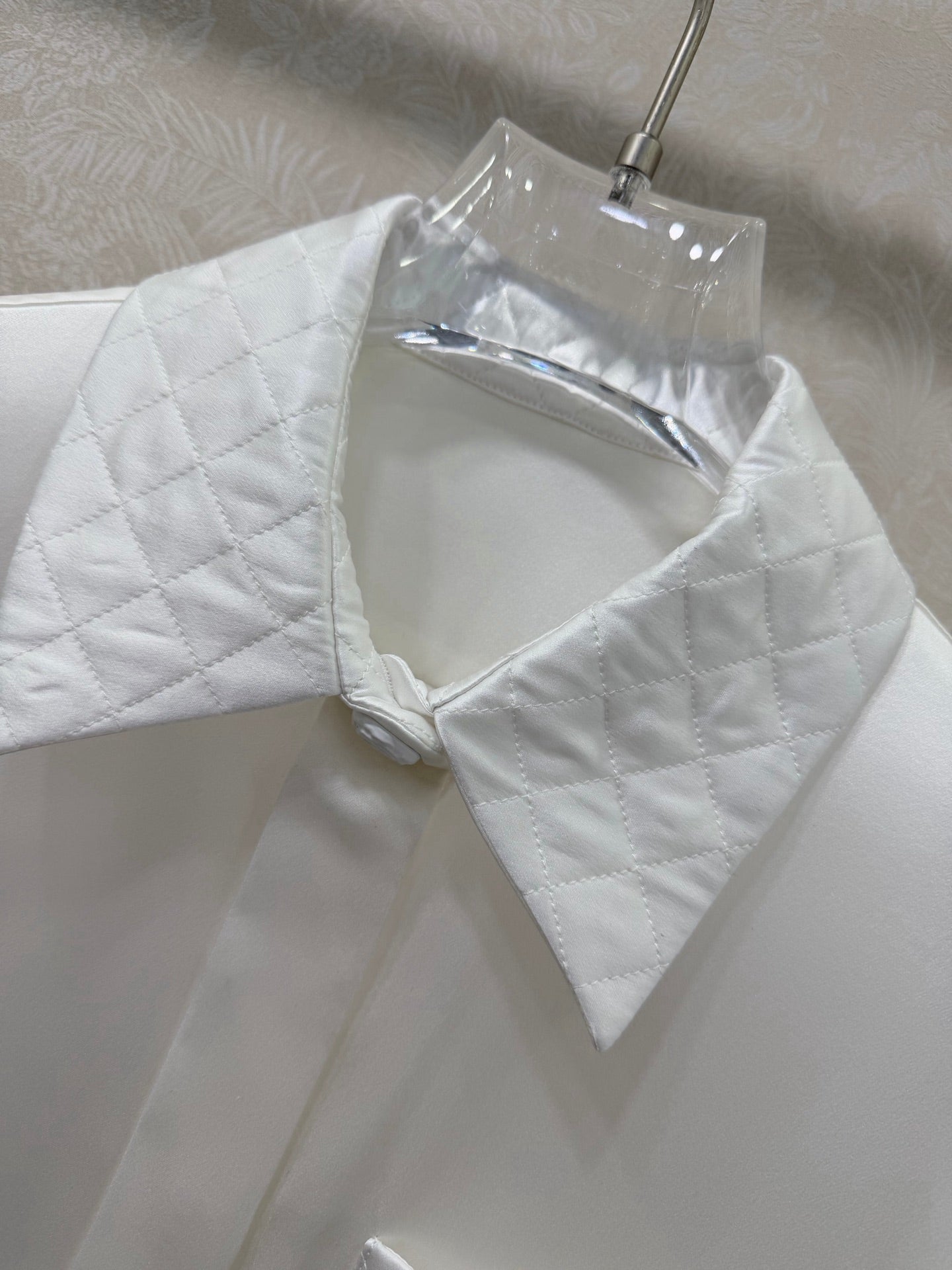 CC Collar Diamond Pattern Shirt White Silk 353059