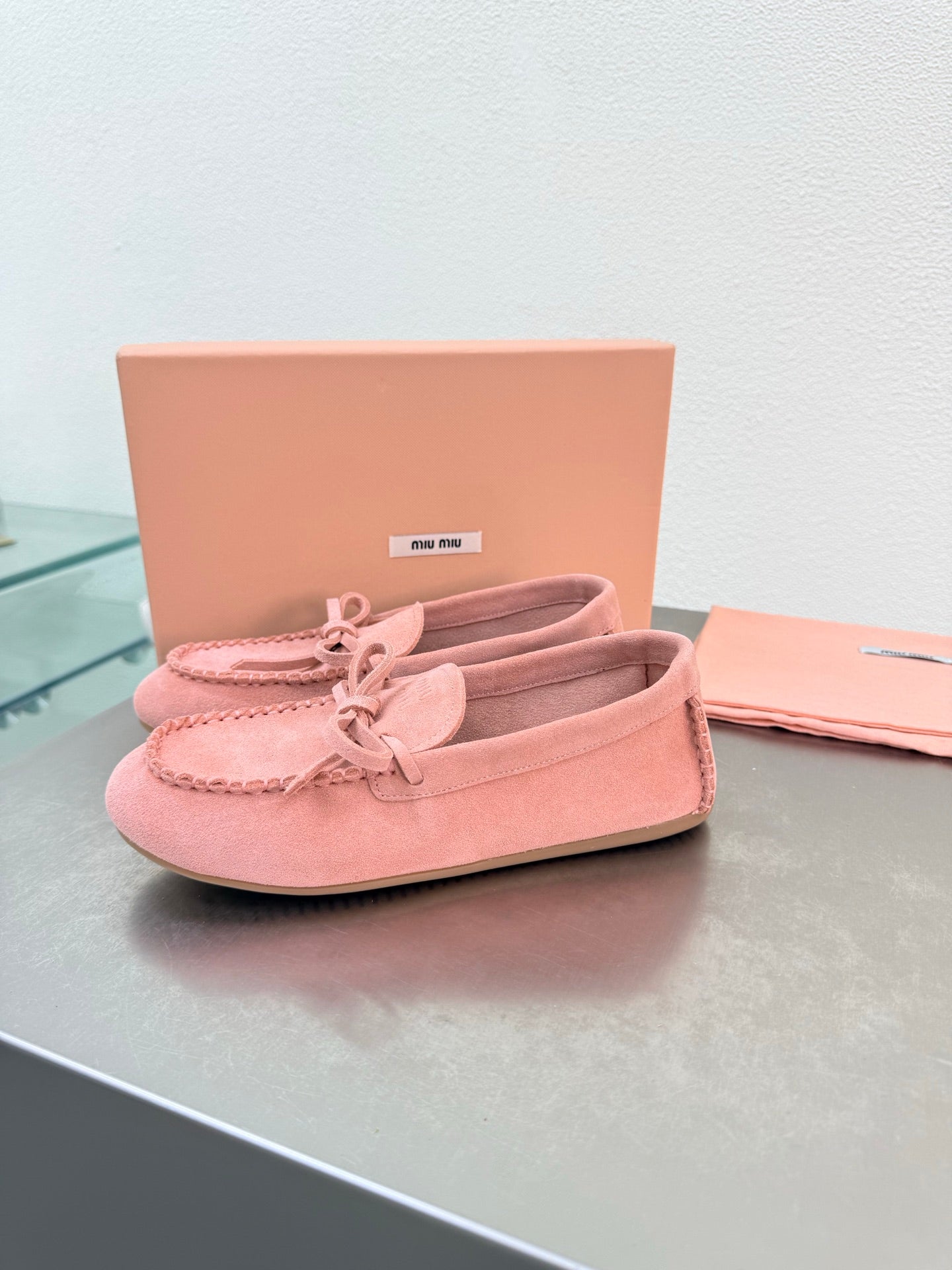 Miu Logo Loafer Pink Suede 693518