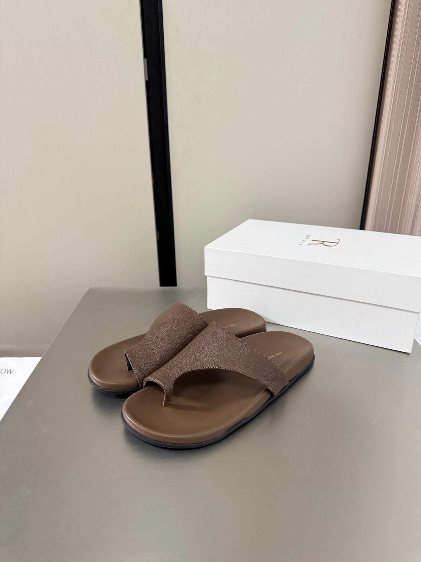 The Row Slip-on Sandals Coffee Cowhide 872480