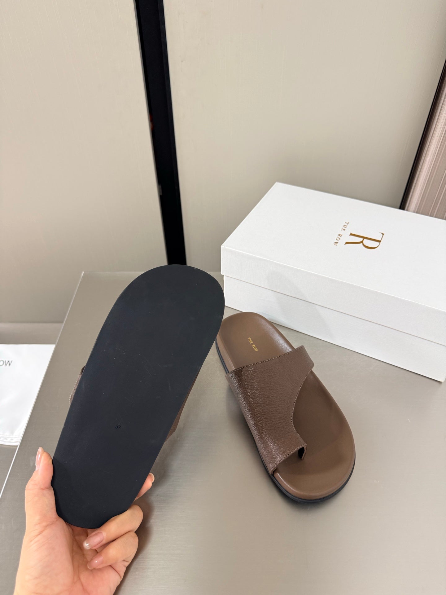 The Row Slip-on Sandals Coffee Cowhide 872480