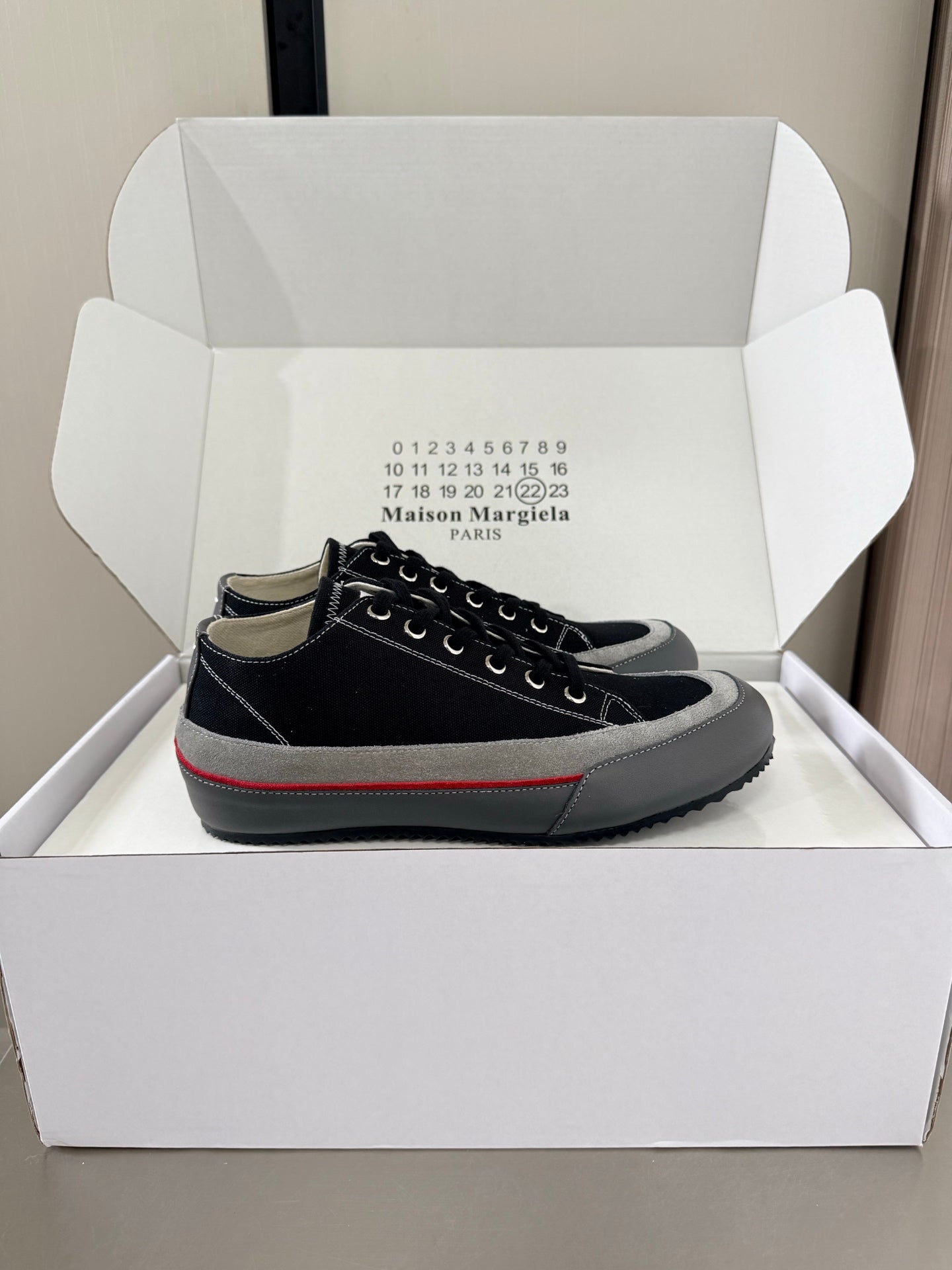 Maison Margiela Traveler Sneaker Black Grey Suede Canvas Sheeepskin 872470