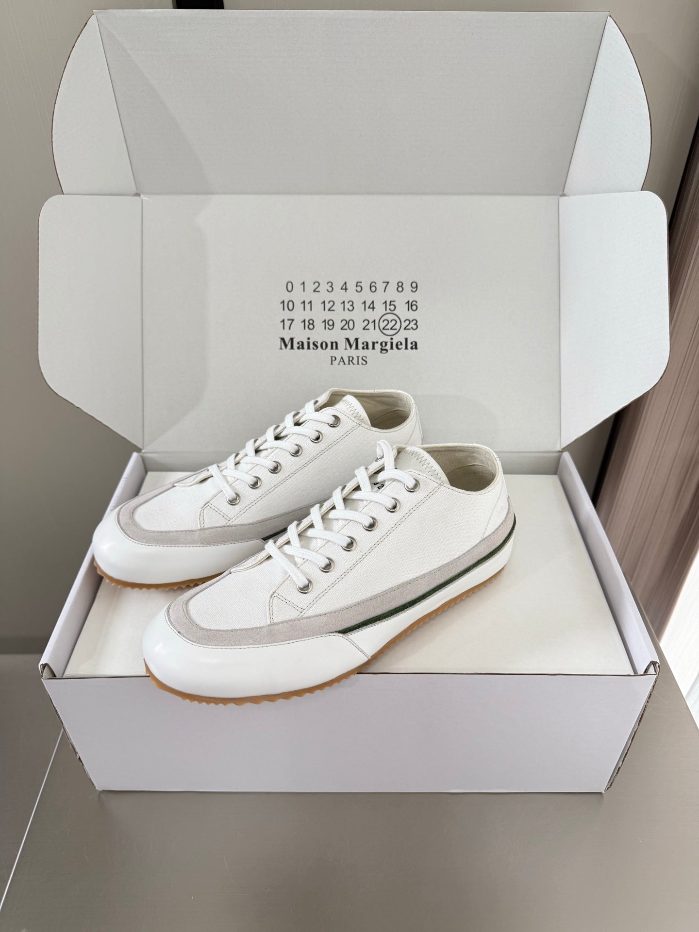 Maison Margiela Traveler Sneaker White Grey Suede Canvas Sheeepskin 872471