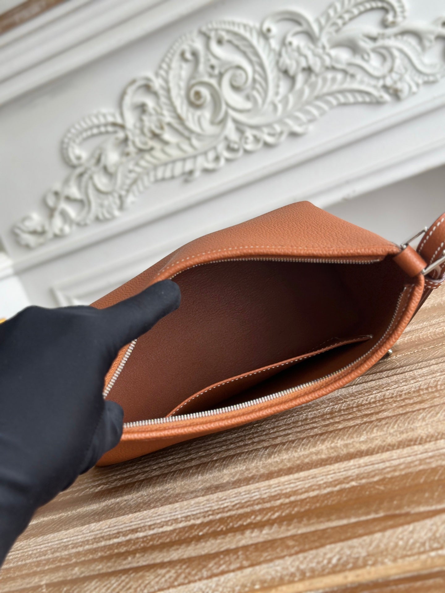 HM Berlingot Shoulder Bag Brown Epsom Leather 270327