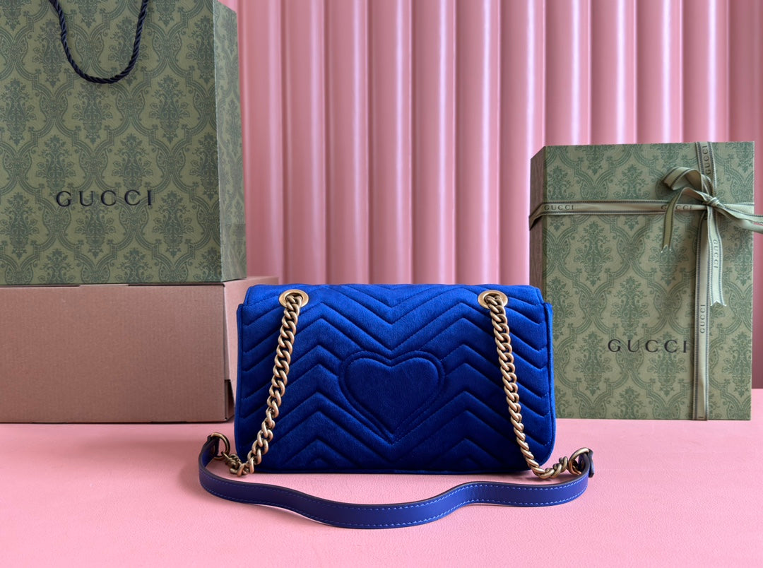 Gucci Marmont Flapbag 26 Blue Velvet
