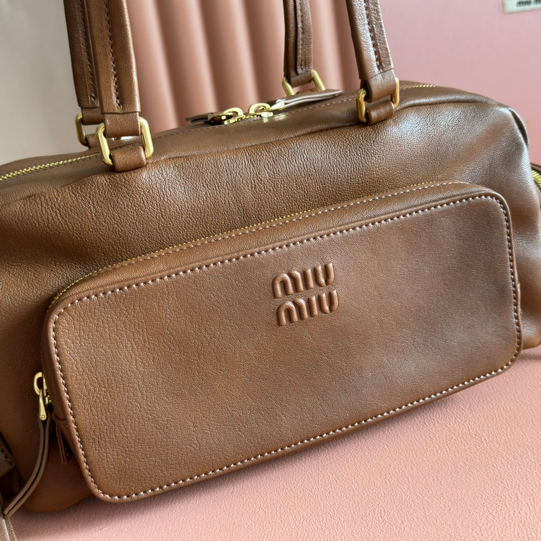 Miu Pocket Bag 32cm Brown Caflskin 255468