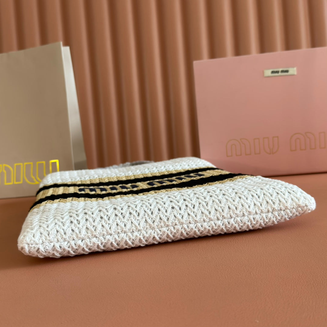 Miu Crochet Tote Bag 30x38 Beige White Raffia-Effect Woven 285269