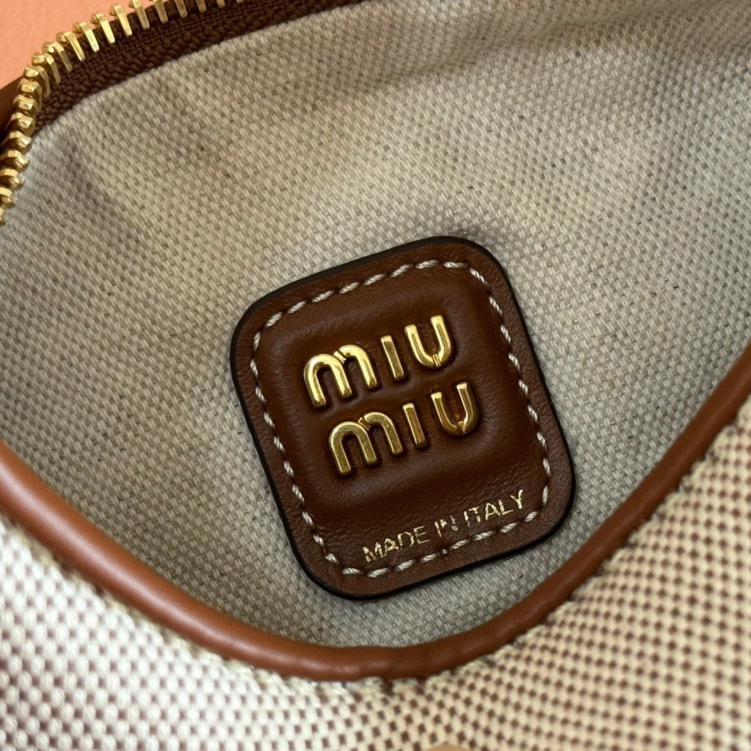 Miu Wander Tote Bag 20cm Soft Beige Cotton Brown Cowhide 257967