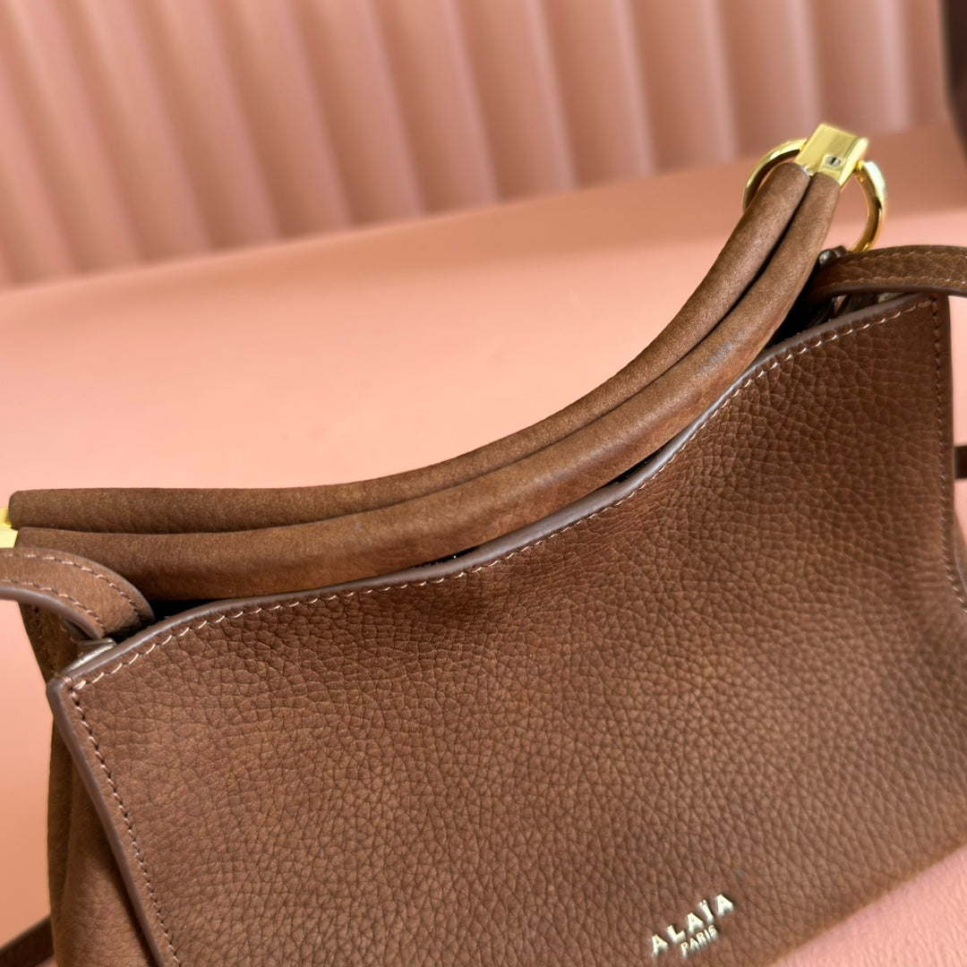 Alaia Small Le Click Square Shoulder Bag 20cm Brown Cowhide