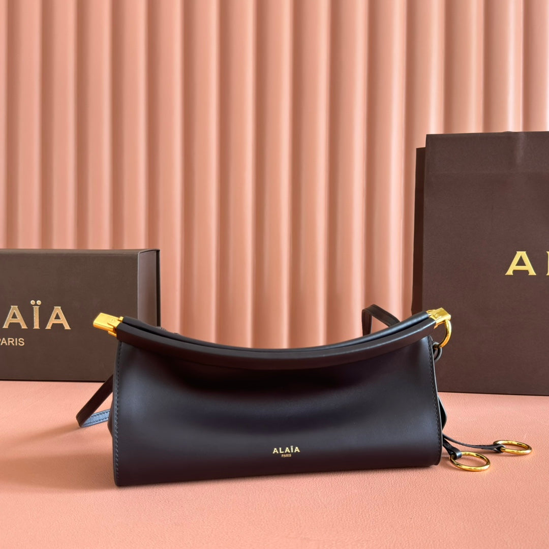 Alaia Le Click East West Small Bag 25cm Black Calfskin
