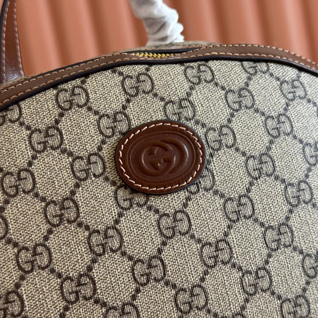 Gucci Interlocking G Backpack in Brown Beige GG Supreme Canvas Leather 273684