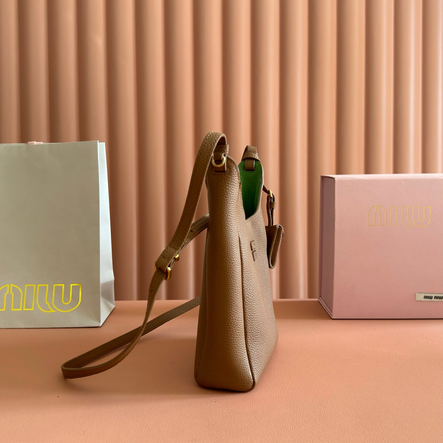Miu Leather Bucket Bag 23cm Brown Grain Cowhide