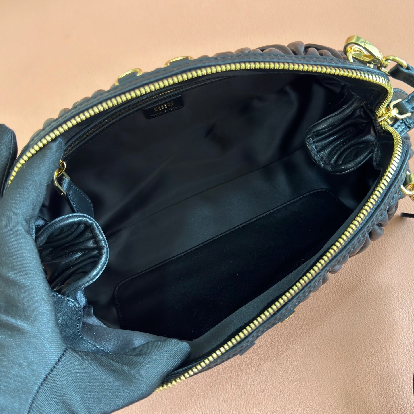 Miu Caprice Clutch Black Matelassé Nappa Leather 280764