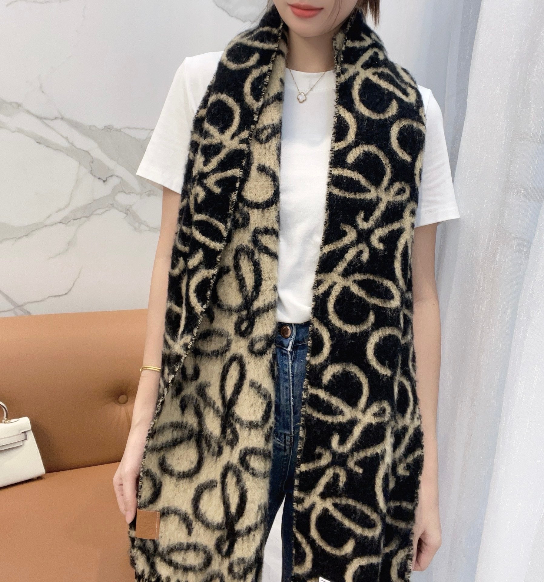Loewe Scarf 186CM Black Beige Wool Cashmere 968582
