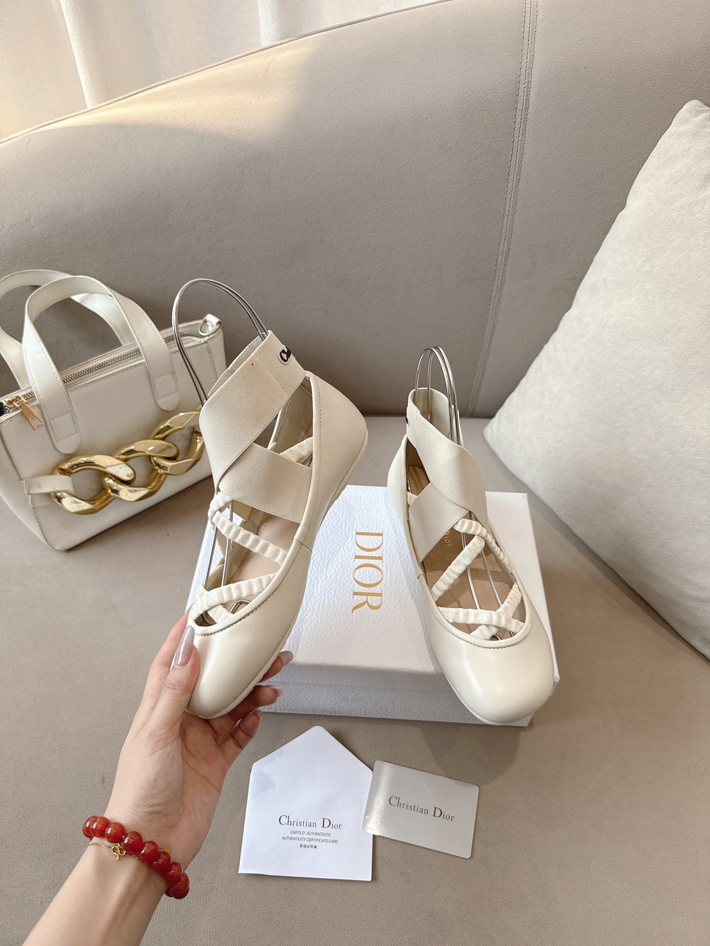 CD 26s Shade Ballet Flats Cream Satin 939598
