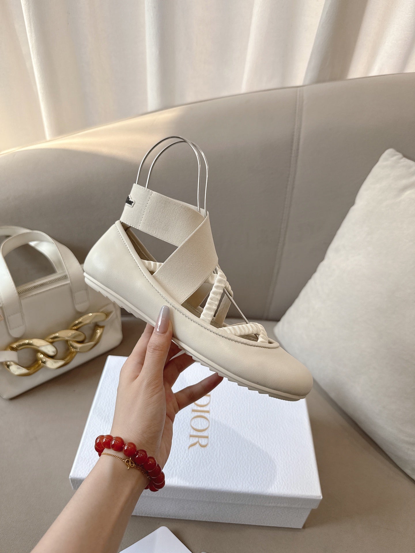 CD 26s Shade Ballet Flats Cream Satin 939598
