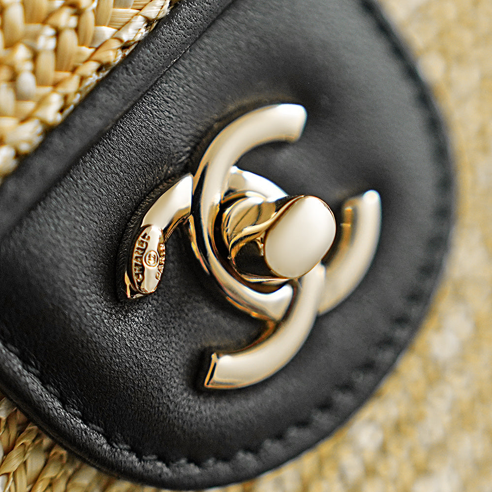 Chanel 26s Classic Flap Medium 23 In Natural Raffia And Black Calfskin Gold Hardware