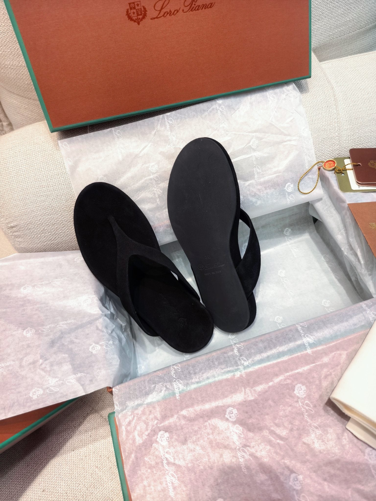 LP Ida Thong Sandal Black Suede 798914